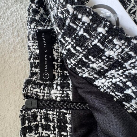 Tweed Mini Skirt FTF - Picture 4 of 4